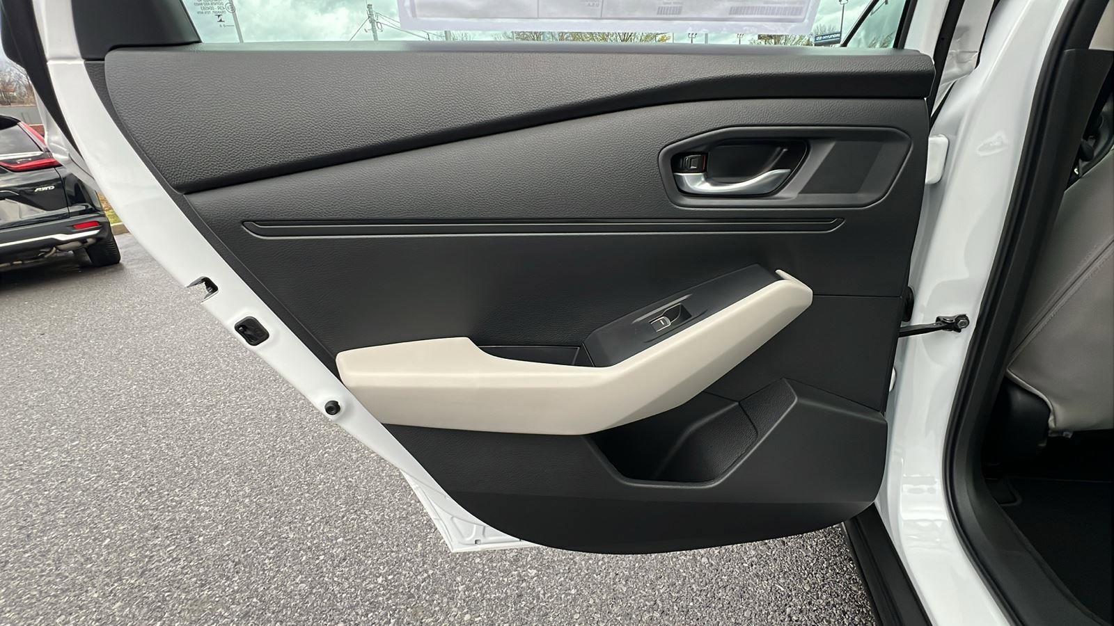 New 2025 Honda Accord LX image 17