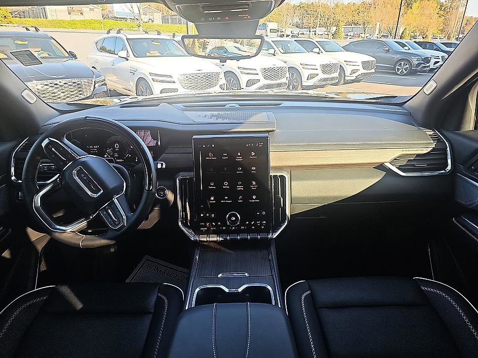 Used 2025 GMC Acadia Denali w/ Super Cruise Package image 28