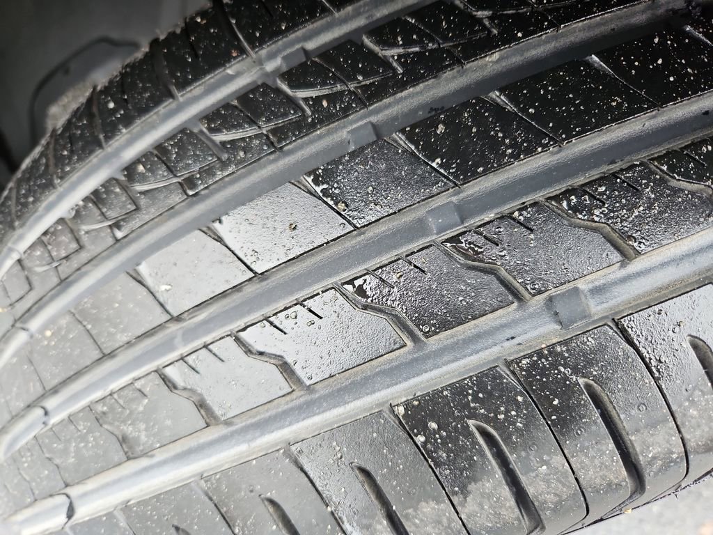 Used 2023 Chrysler 300 S image 36