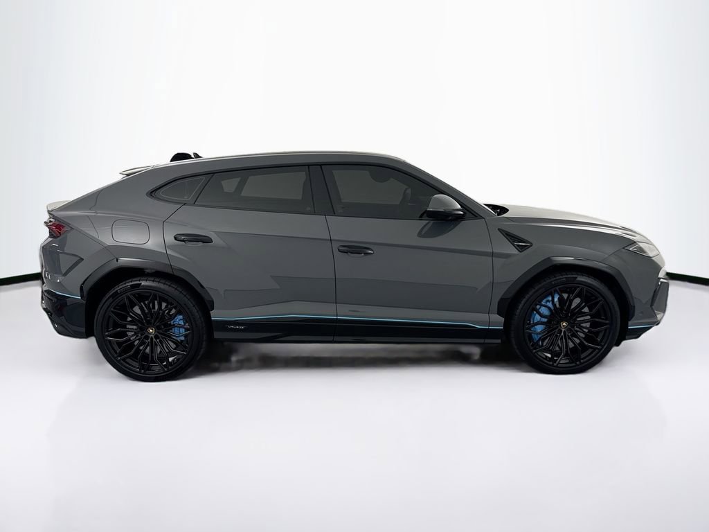 Used 2025 Lamborghini Urus Performante AWD/4WD image 4