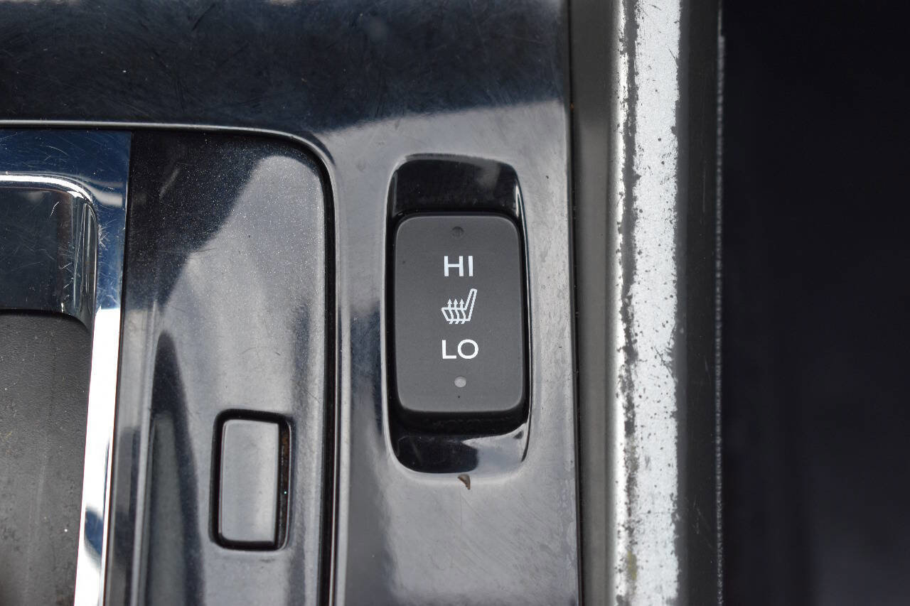 Used 2017 Honda Accord EX-L image 31