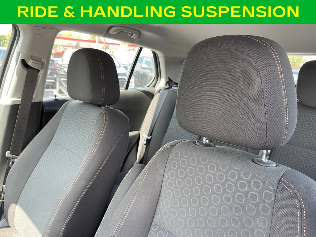 Used 2018 Chevrolet Trax LS AWD/4WD image 12