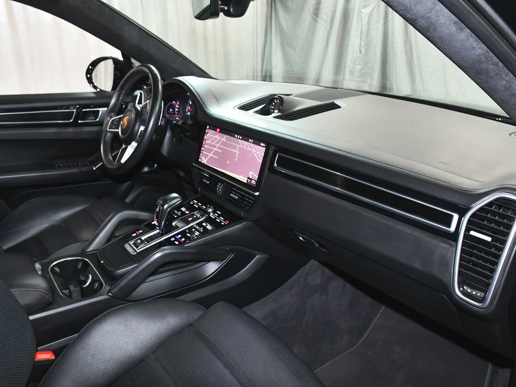 Used 2021 Porsche Cayenne GTS w/ Premium Package Plus image 56