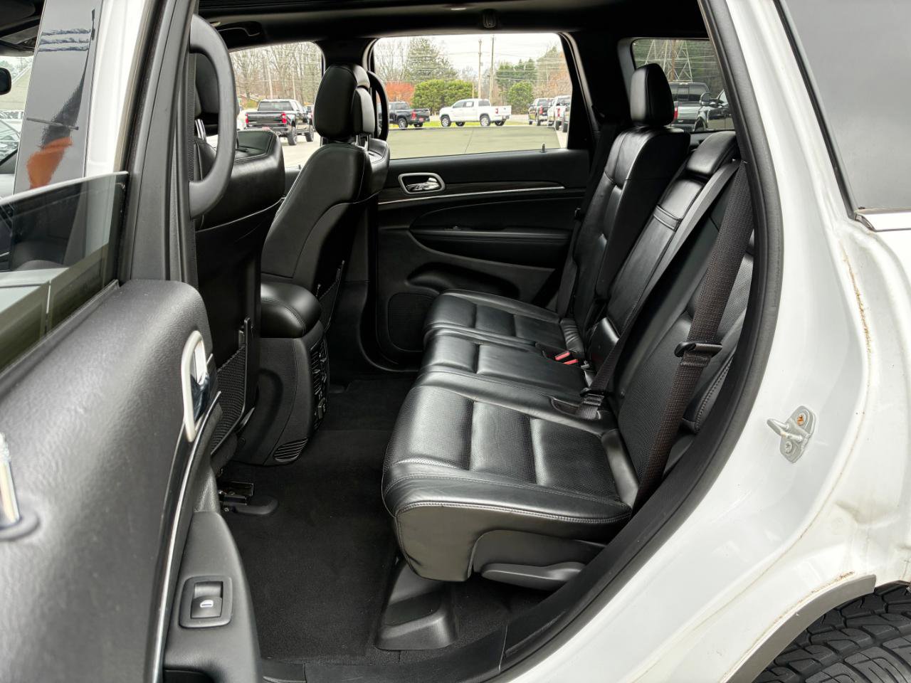 Used 2021 Jeep Grand Cherokee Limited image 32