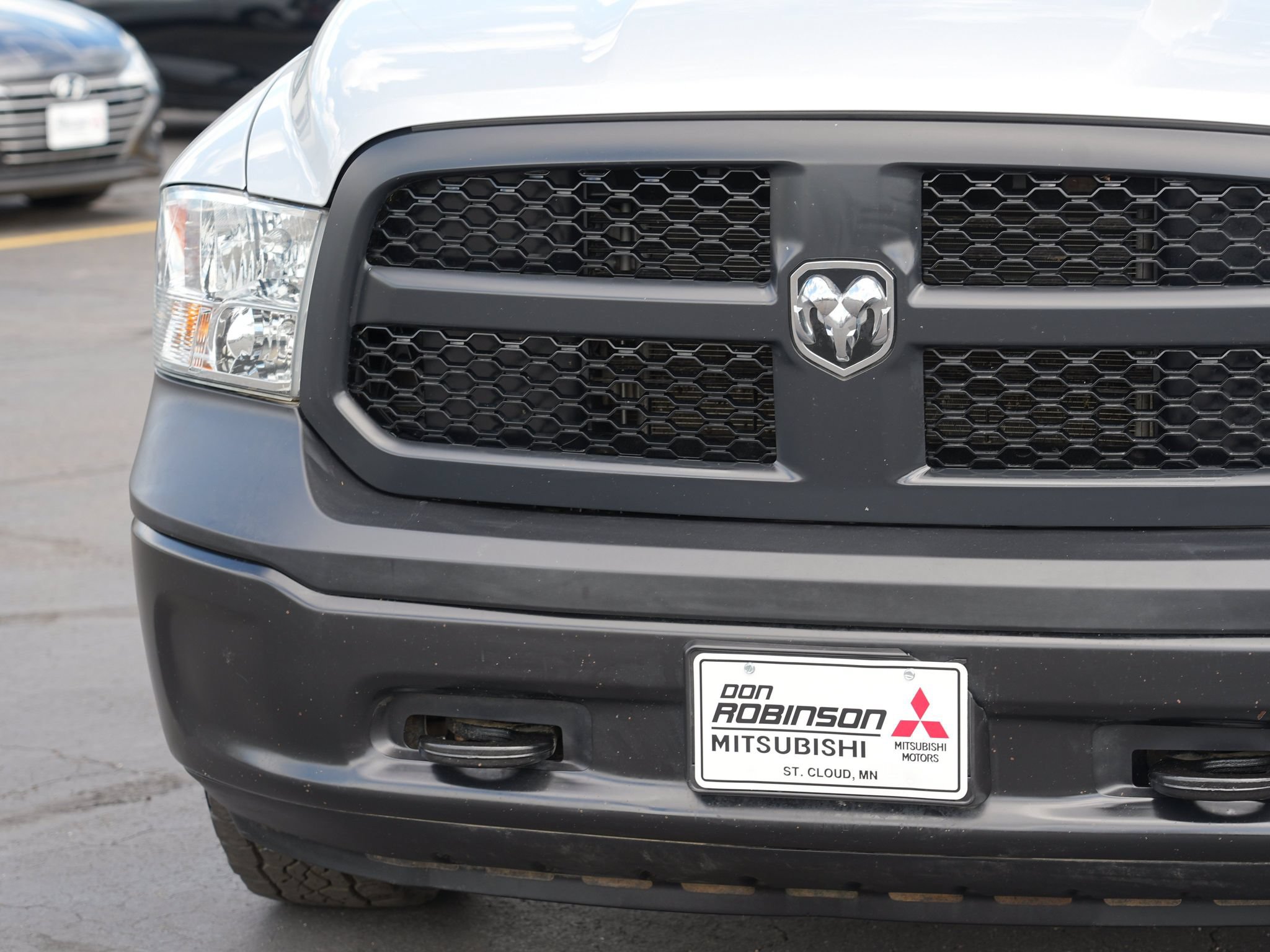 Used 2018 RAM 1500 ST AWD/4WD image 10