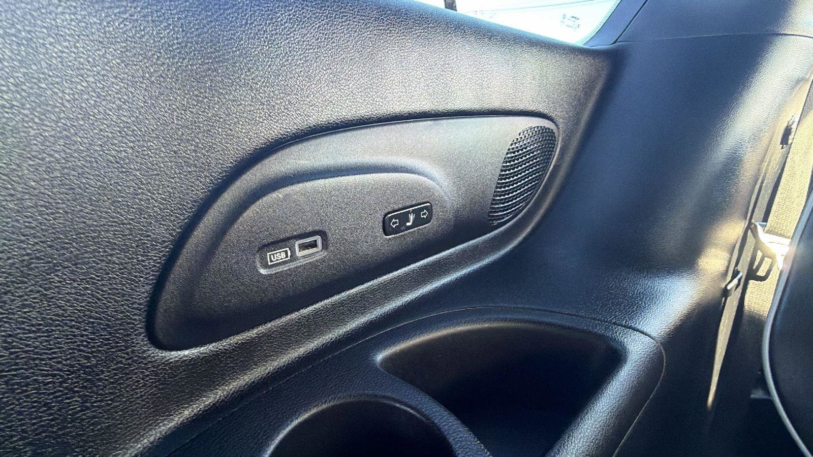 Used 2019 Chrysler Pacifica Limited w/ Advanced Safetytec Group image 31