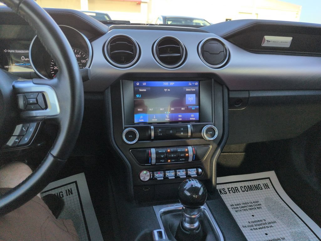 Used 2022 Ford Mustang GT w/ Equipment Group 301A RWD image 17