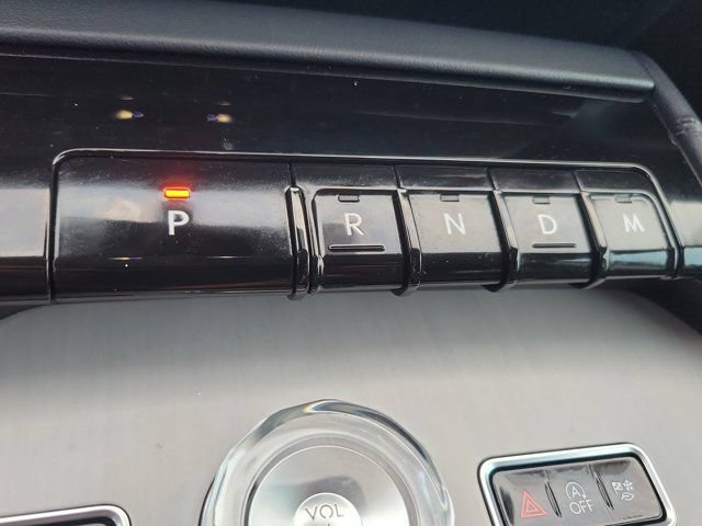 Certified 2025 Lincoln Navigator Reserve AWD/4WD image 32