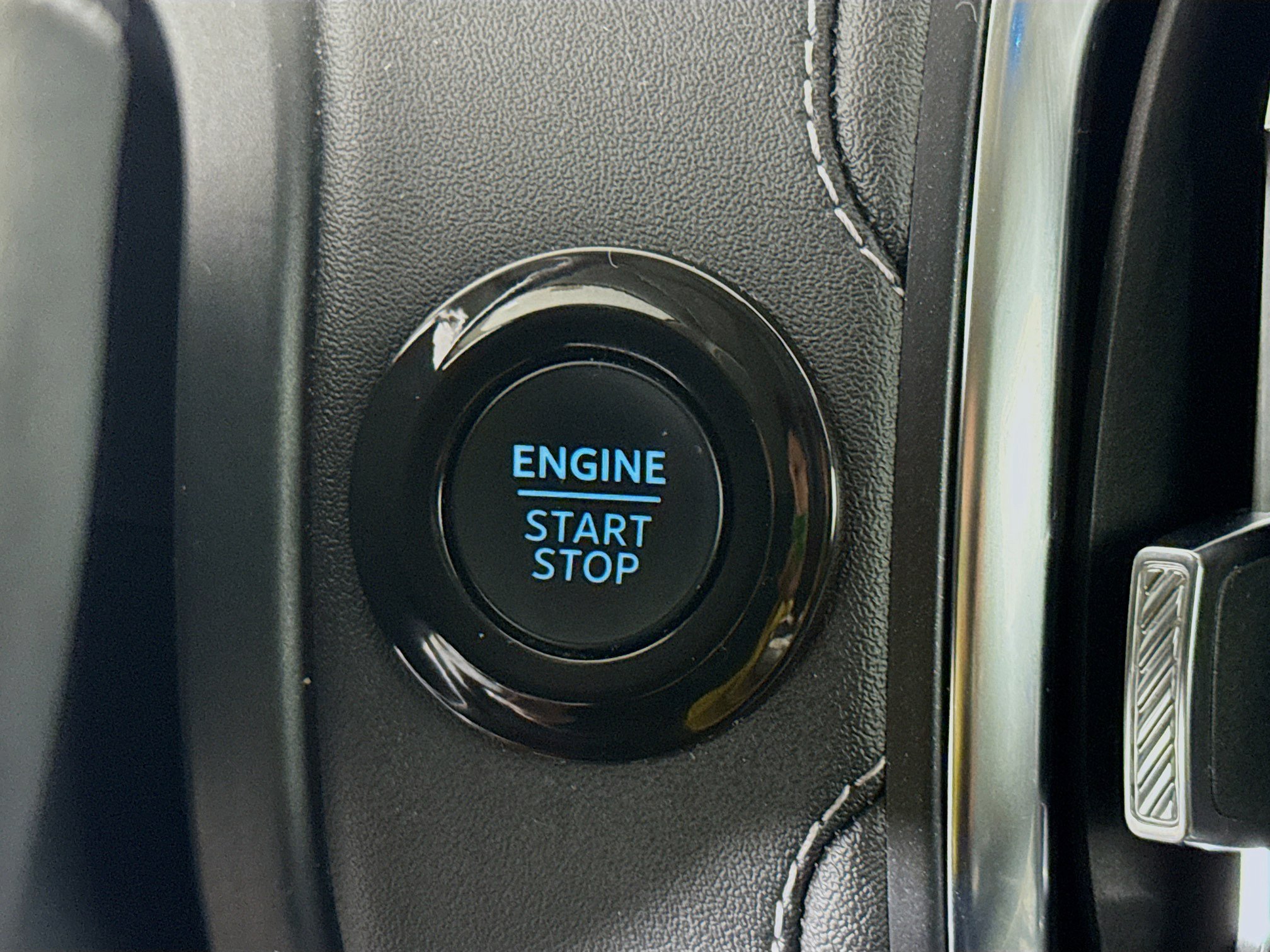 Used 2025 Ford Expedition Platinum AWD/4WD image 19