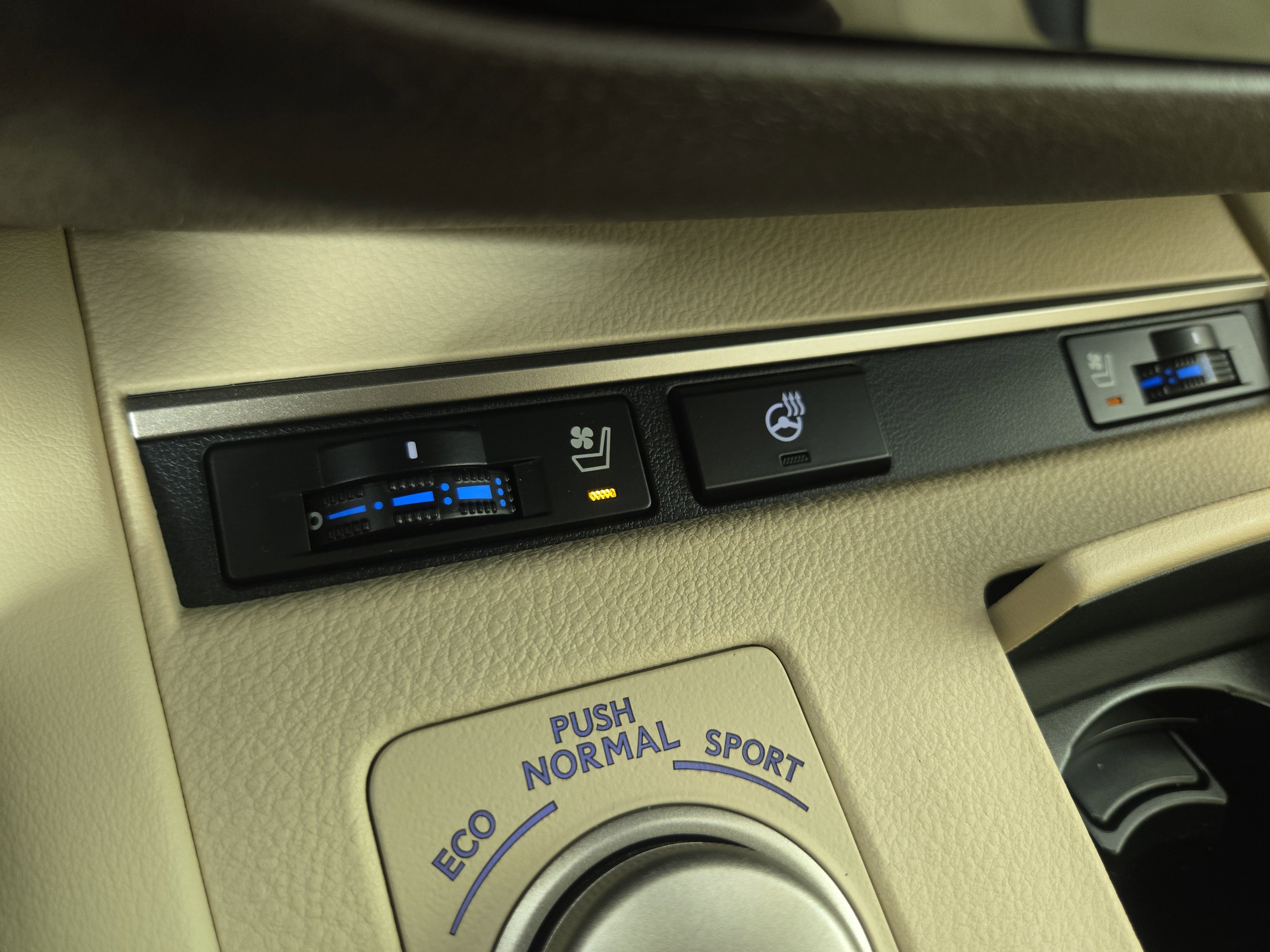 Used 2018 Lexus ES 350 image 27