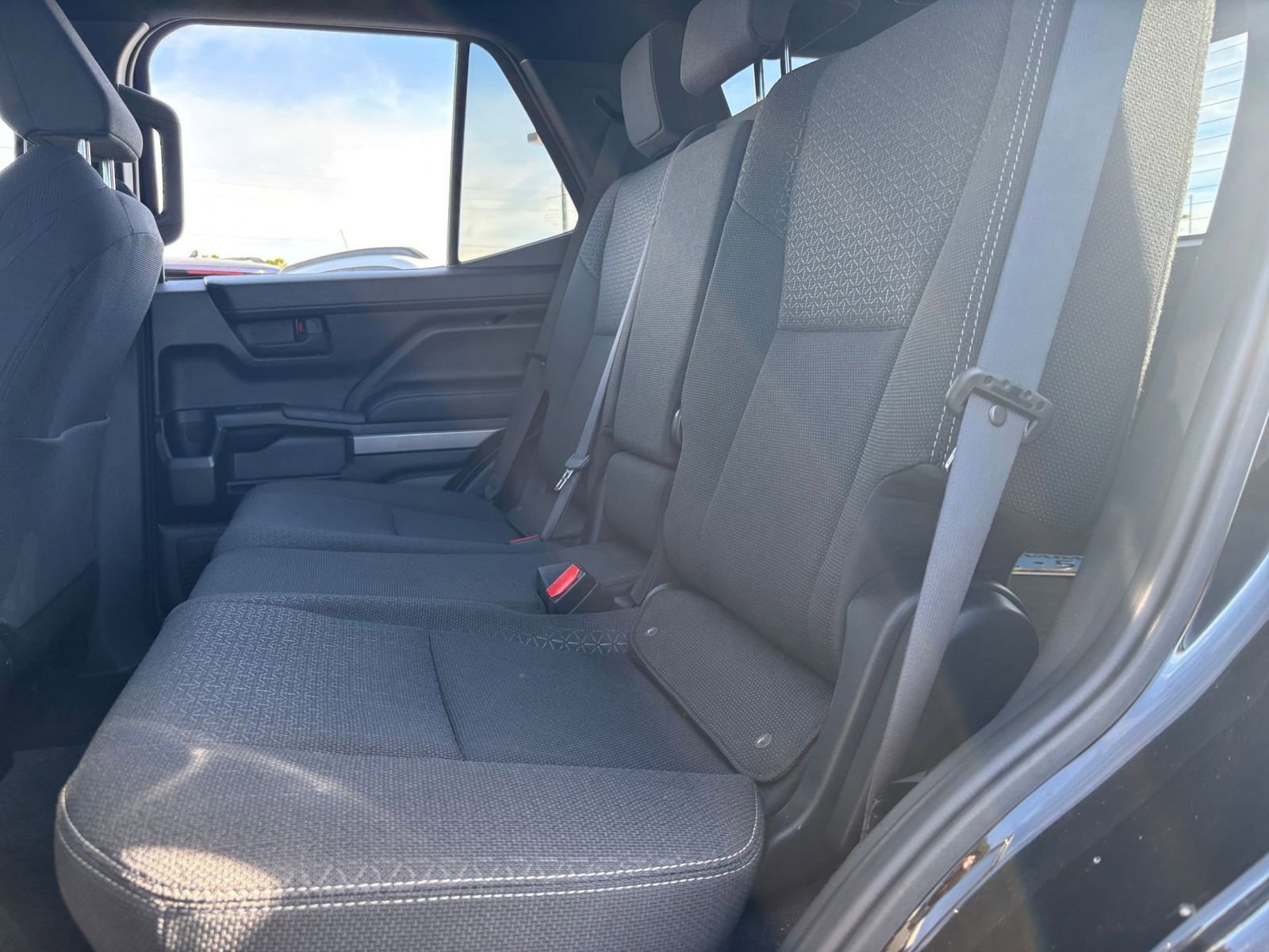 Used 2025 Toyota 4Runner SR5 RWD image 24
