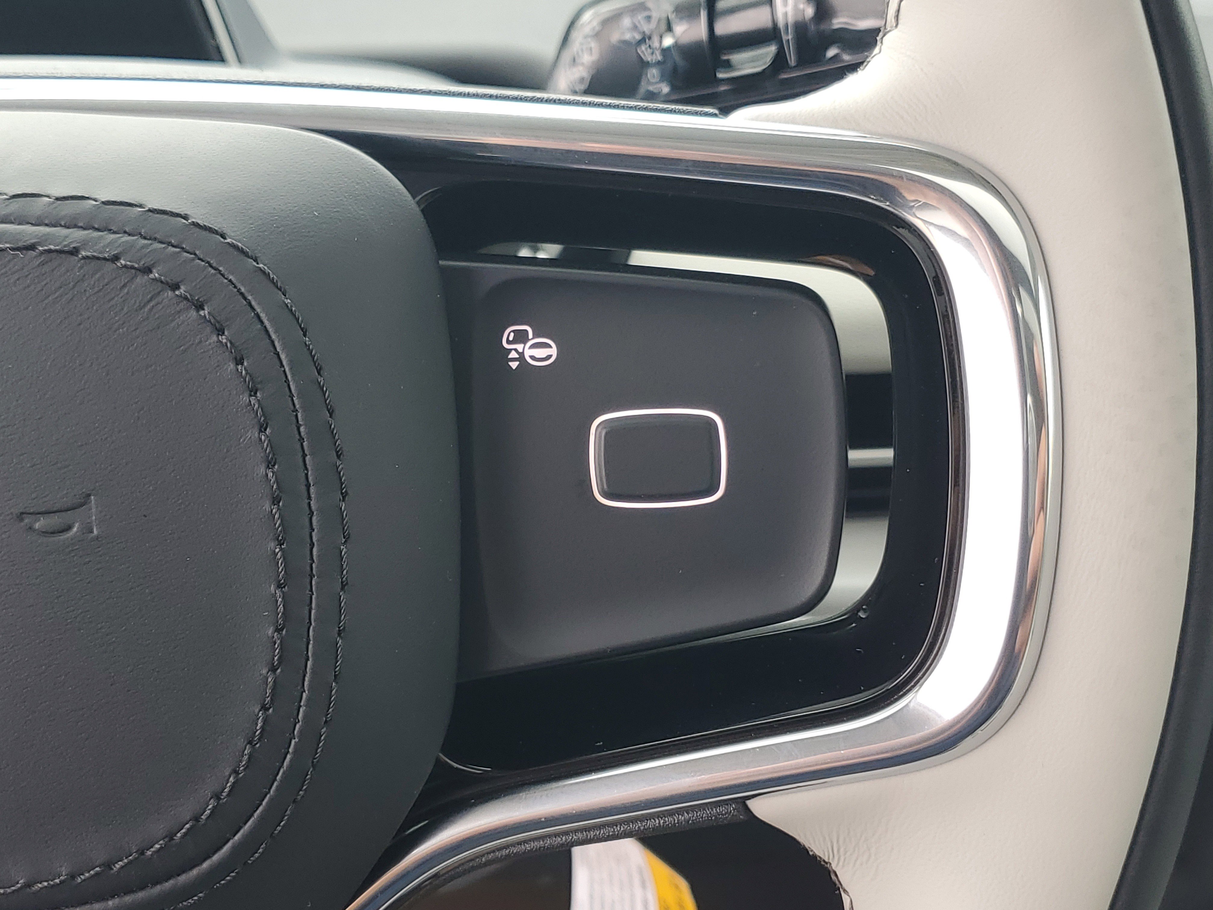 New 2026 Lincoln Navigator L Reserve AWD/4WD image 18