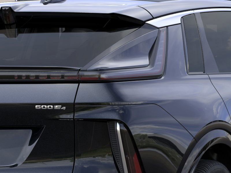 New 2025 Cadillac Lyriq Luxury image 11