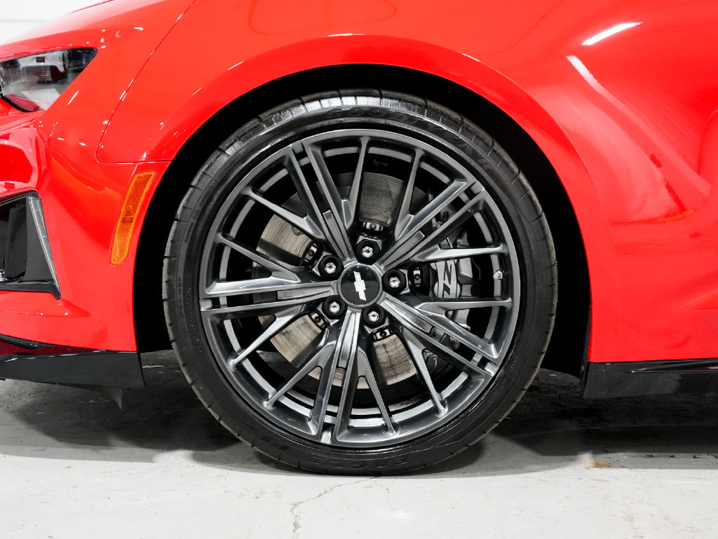 Used 2017 Chevrolet Camaro ZL1 RWD image 38
