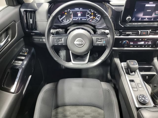 Used 2022 Nissan Pathfinder SV w/ Cargo Package AWD/4WD image 25