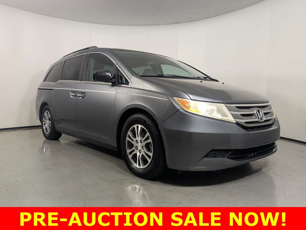 Used 2013 Honda Odyssey EX-L video 1