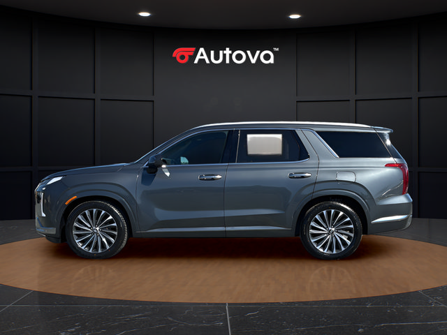 Used 2023 Hyundai Palisade Calligraphy w/ Cargo Package AWD/4WD image 2