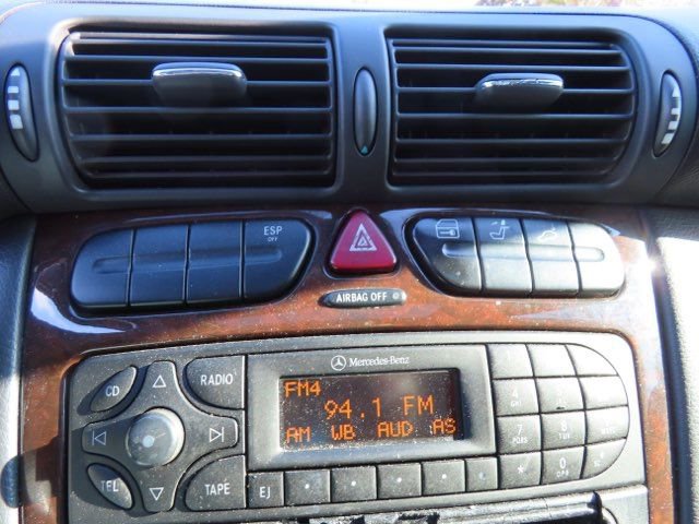 Used 2002 Mercedes-Benz C 320 Sedan image 21