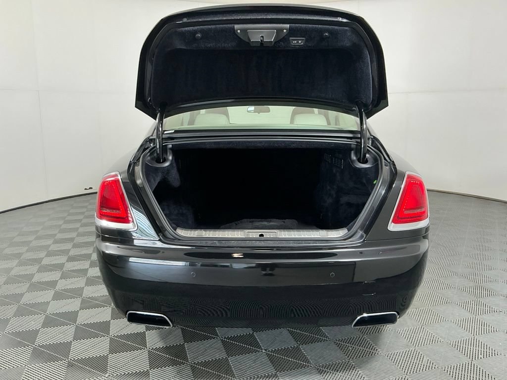 Used 2014 Rolls-Royce Wraith RWD image 26