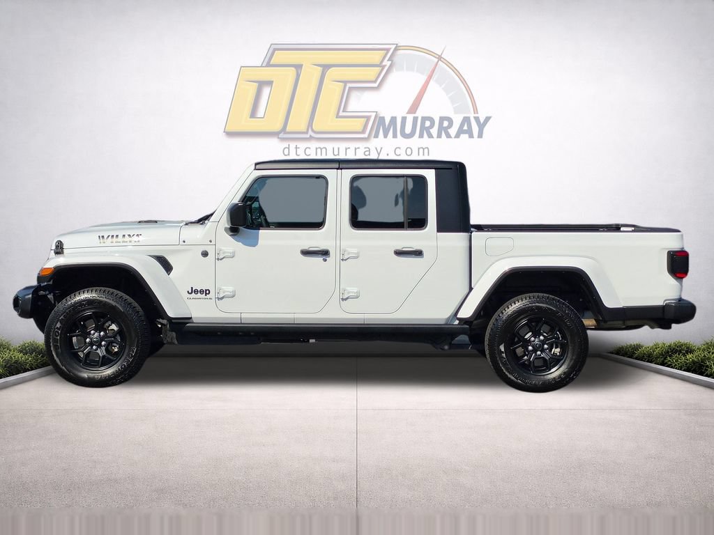Used 2026 Jeep Gladiator Sport AWD/4WD image 9