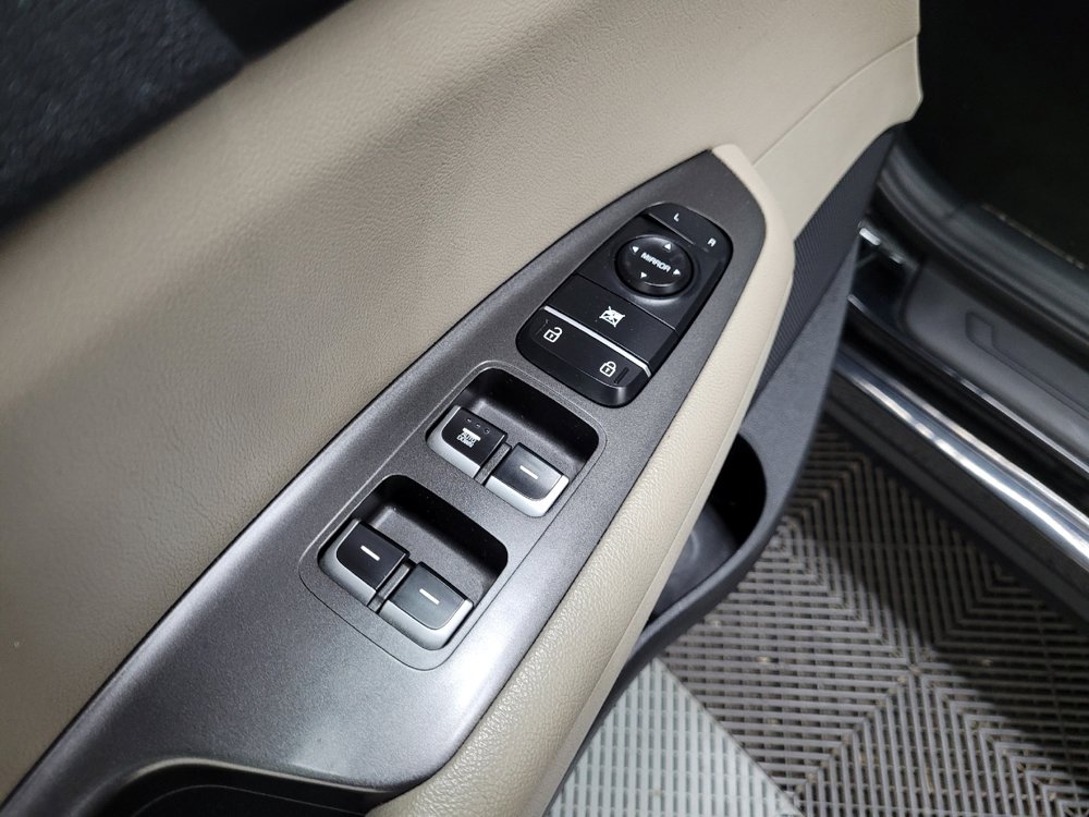 Used 2017 Kia Optima LX FWD image 27