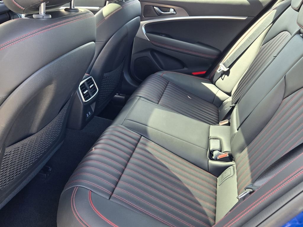 Used 2026 Genesis G70 3.3T Sport Prestige RWD image 11