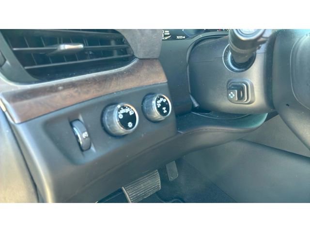 Used 2020 Cadillac Escalade Luxury AWD/4WD image 14