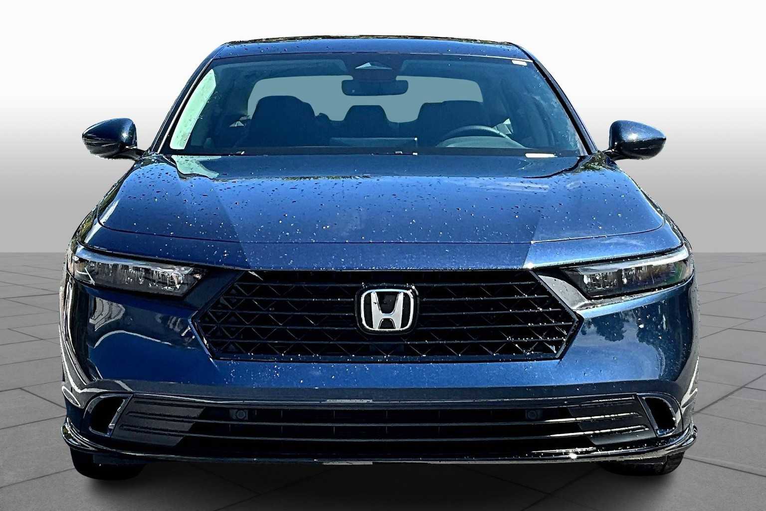 New 2025 Honda Accord EX-L image 3