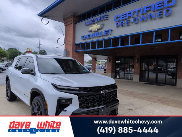 Used 2026 Chevrolet Traverse RS AWD/4WD image 1