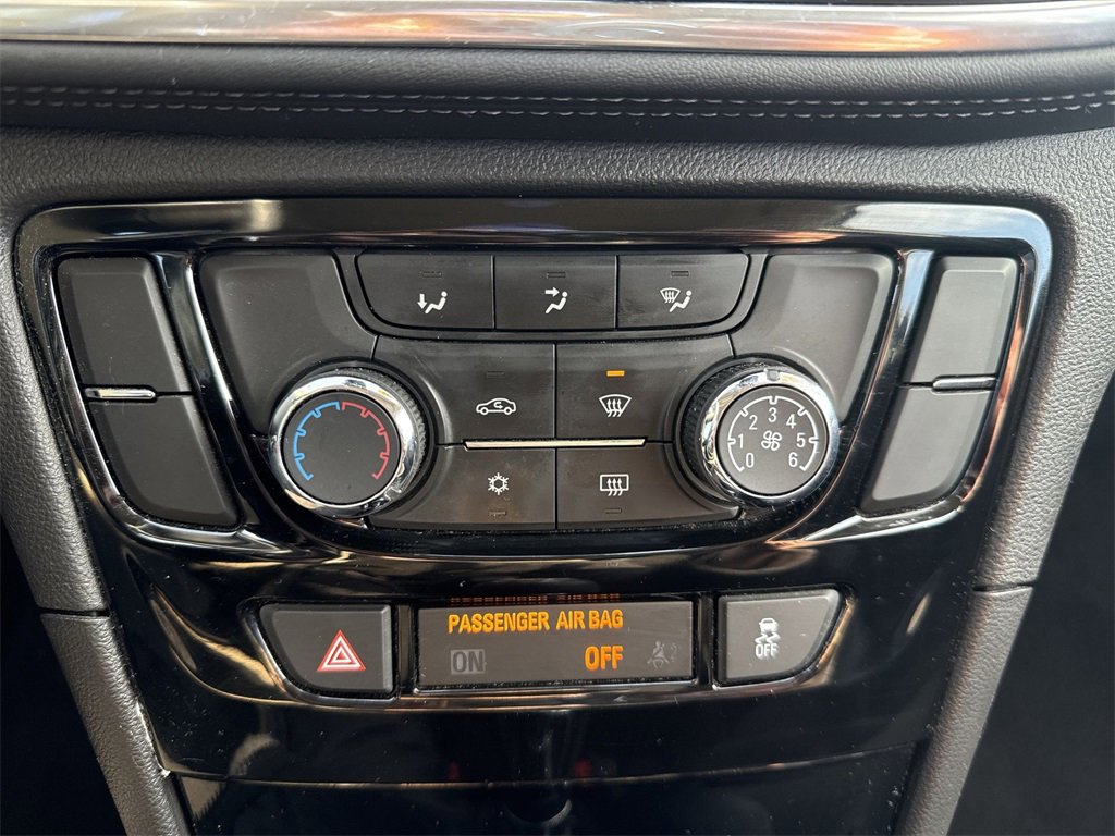 Used 2018 Buick Encore Preferred image 16