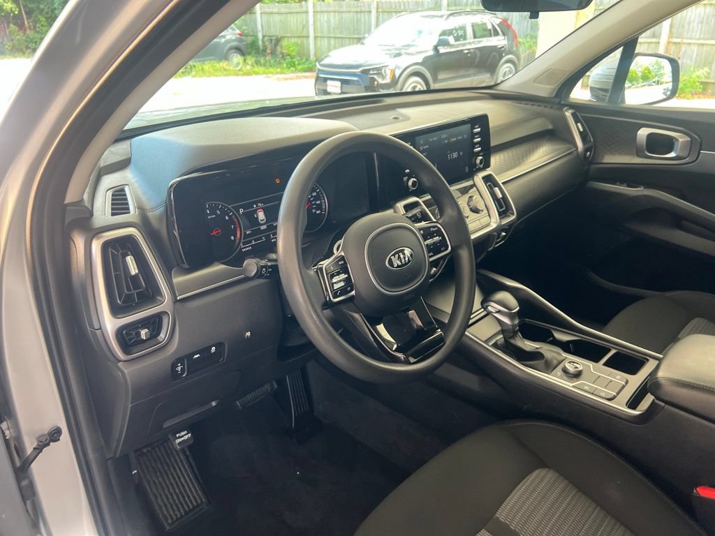 Certified 2021 Kia Sorento LX AWD/4WD image 6