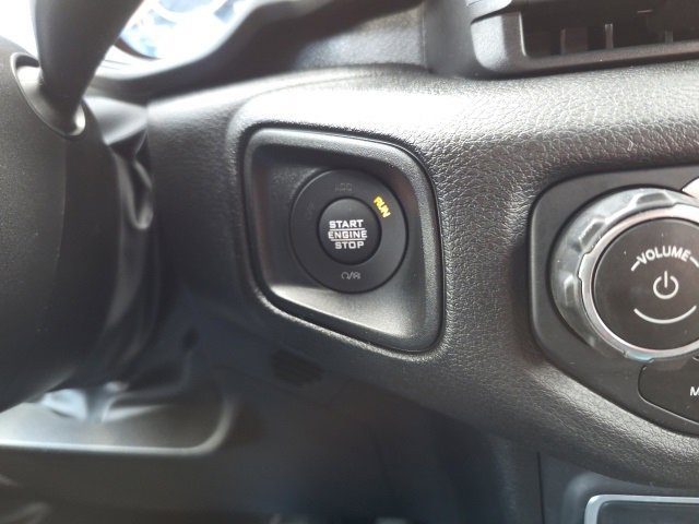 Used 2024 Jeep Gladiator Sport image 30