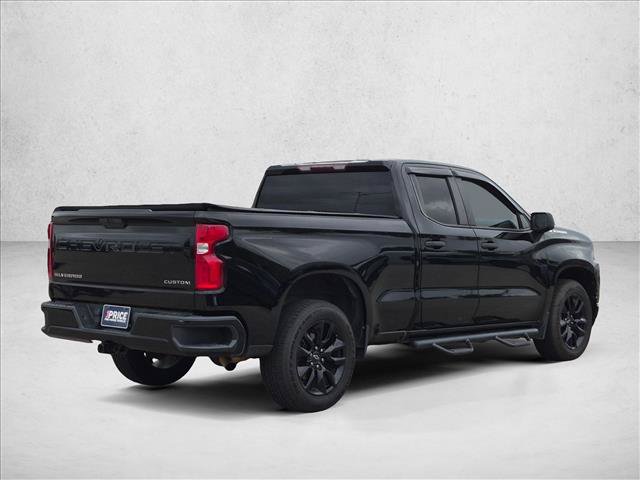 Used 2020 Chevrolet Silverado 1500 Custom w/ Custom Value Package RWD image 5