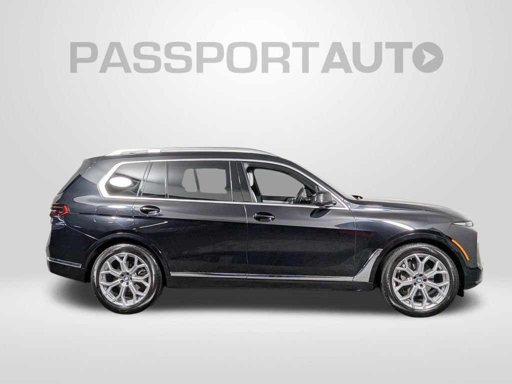 Used 2025 BMW X7 xDrive40i w/ Premium Package AWD/4WD image 8