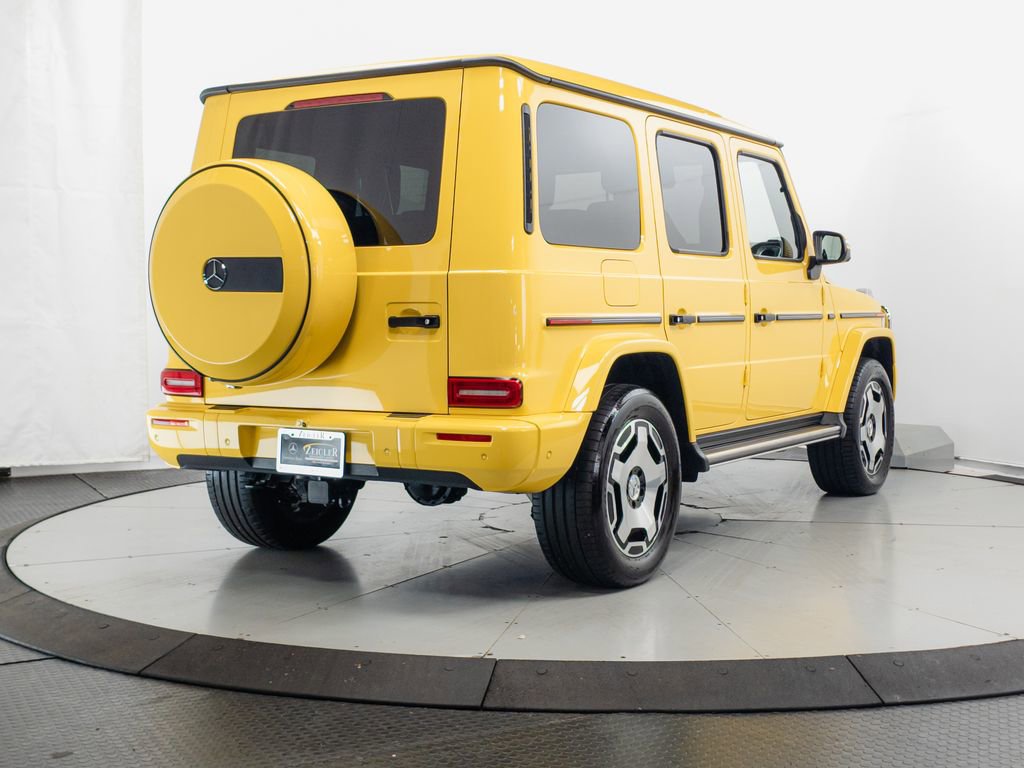 Used 2025 Mercedes-Benz G 550 image 32