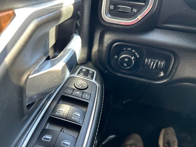 Used 2024 RAM 2500 Laramie AWD/4WD image 23