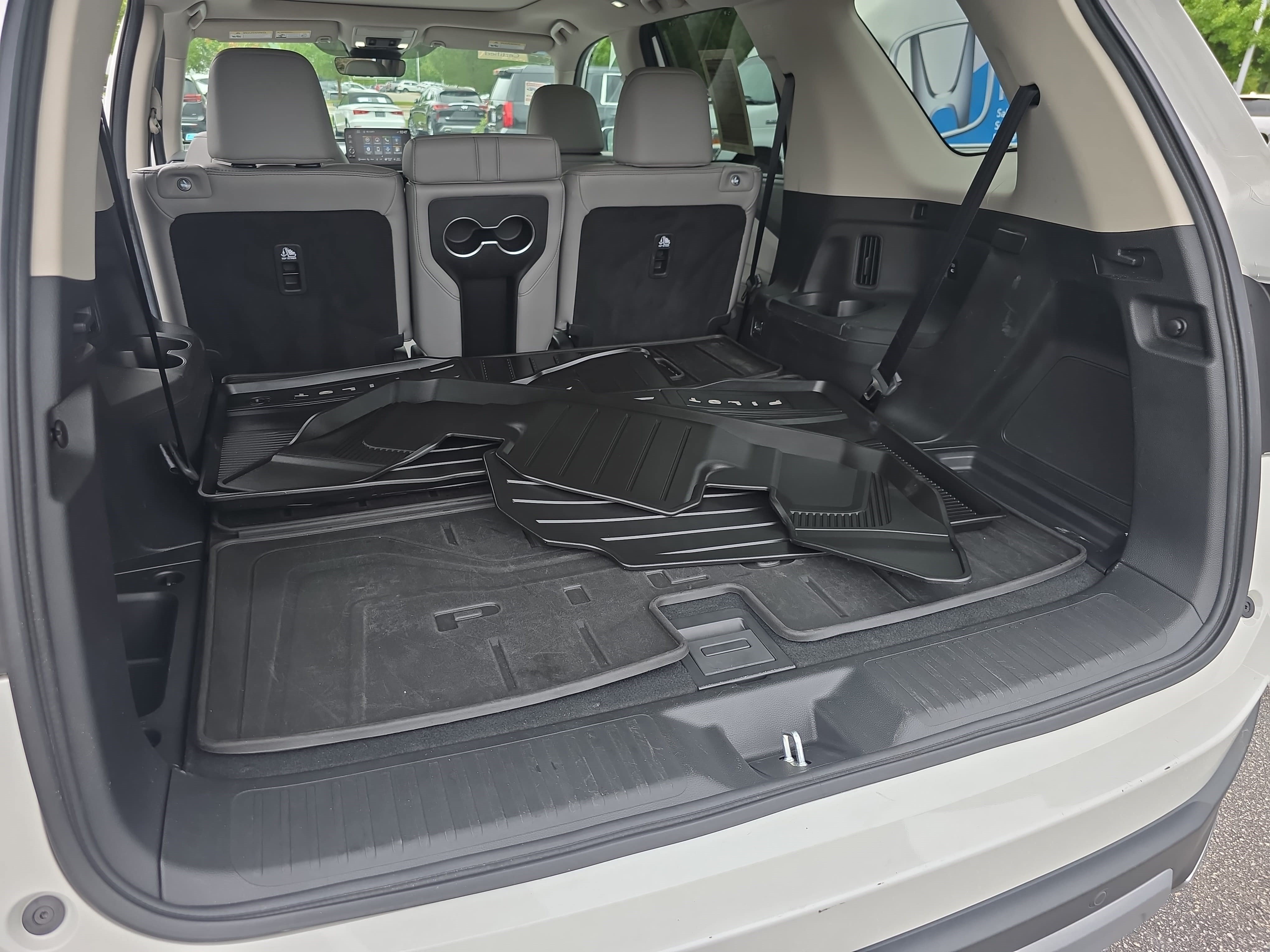 Certified 2024 Honda Pilot Touring image 12