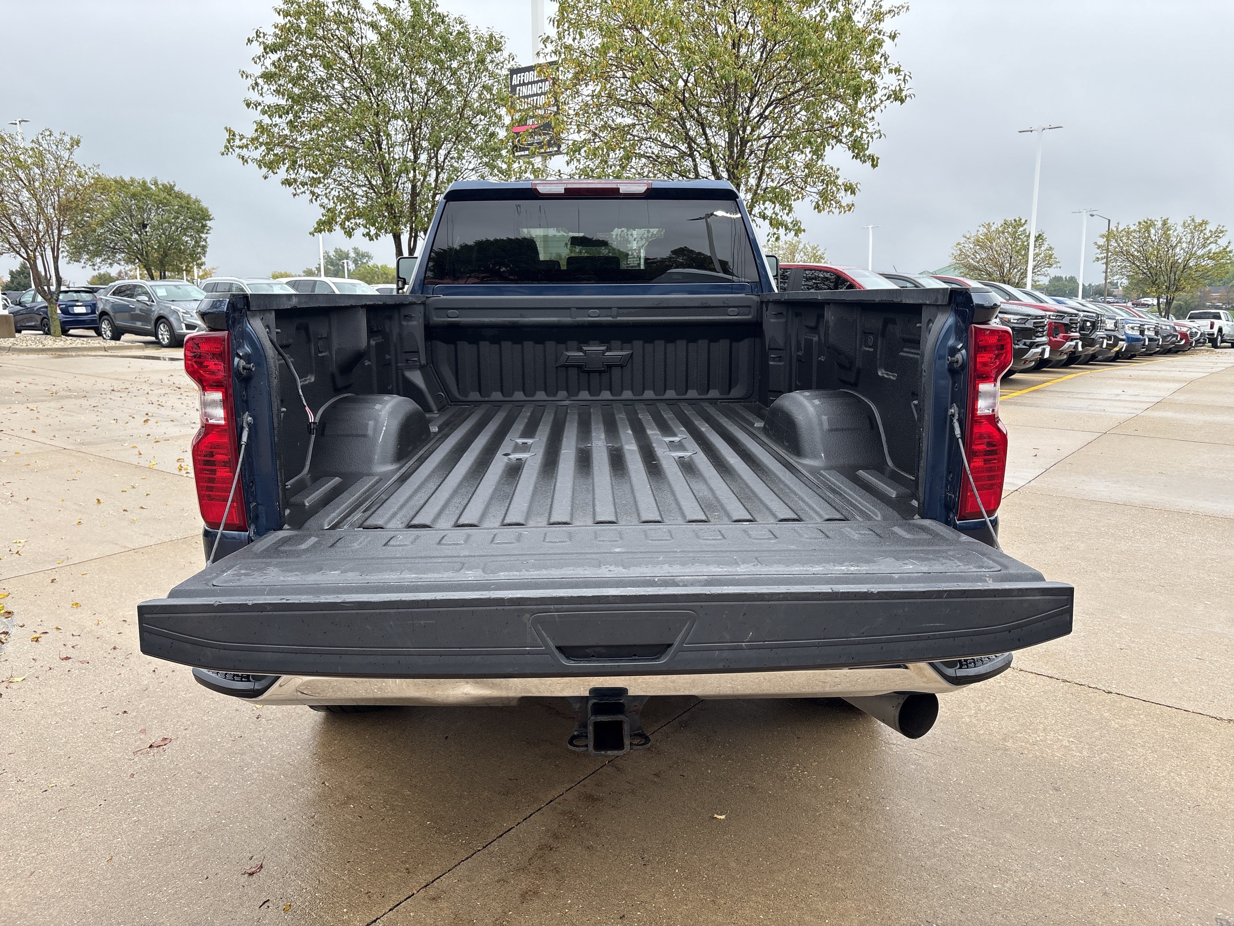 Used 2021 Chevrolet Silverado 2500 LT w/ Convenience Package AWD/4WD image 7