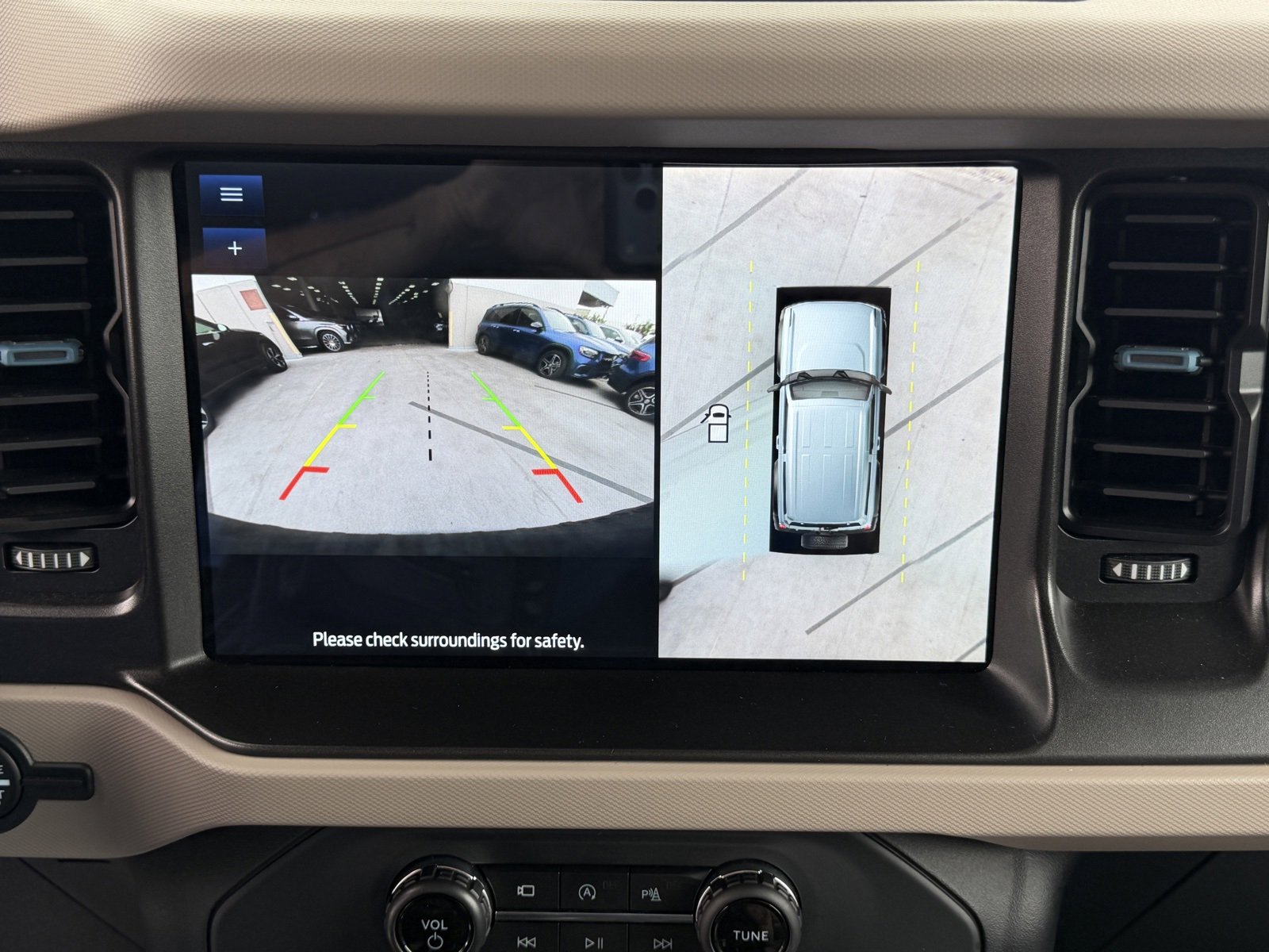 Used 2022 Ford Bronco Wildtrak image 29