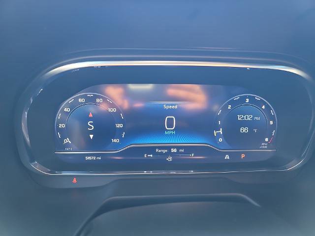 Used 2024 Chevrolet Suburban Premier image 11