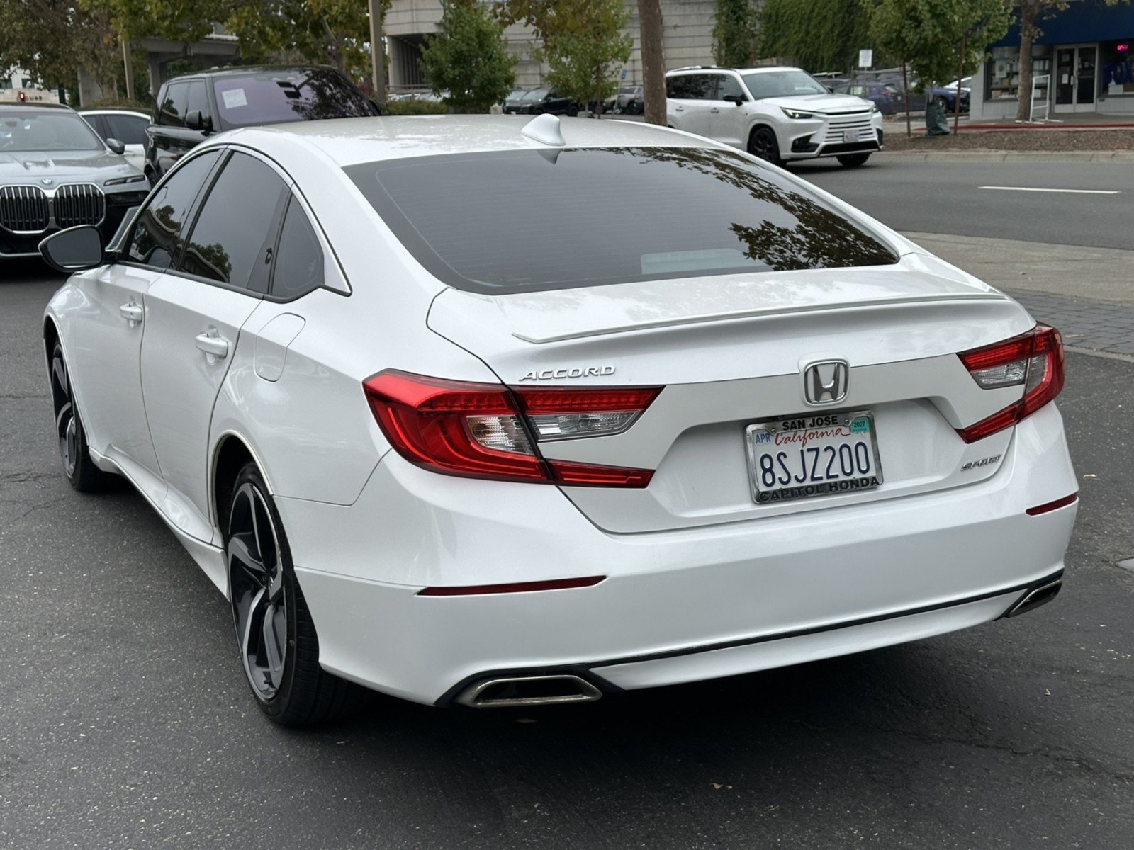Used 2020 Honda Accord Sport image 11