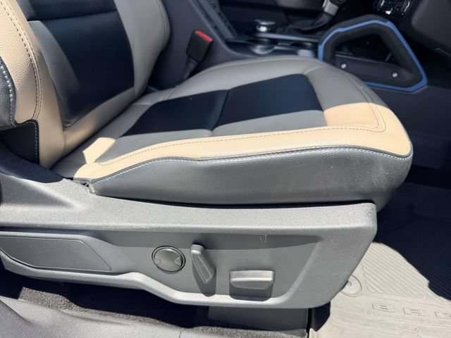 Used 2023 Ford Bronco Wildtrak AWD/4WD image 9