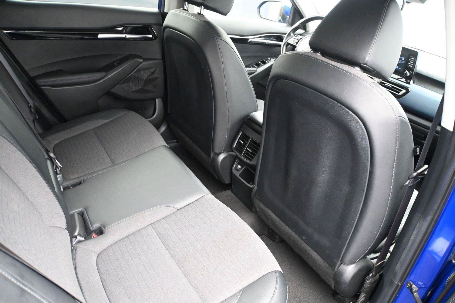 Used 2023 Kia Seltos S FWD image 19
