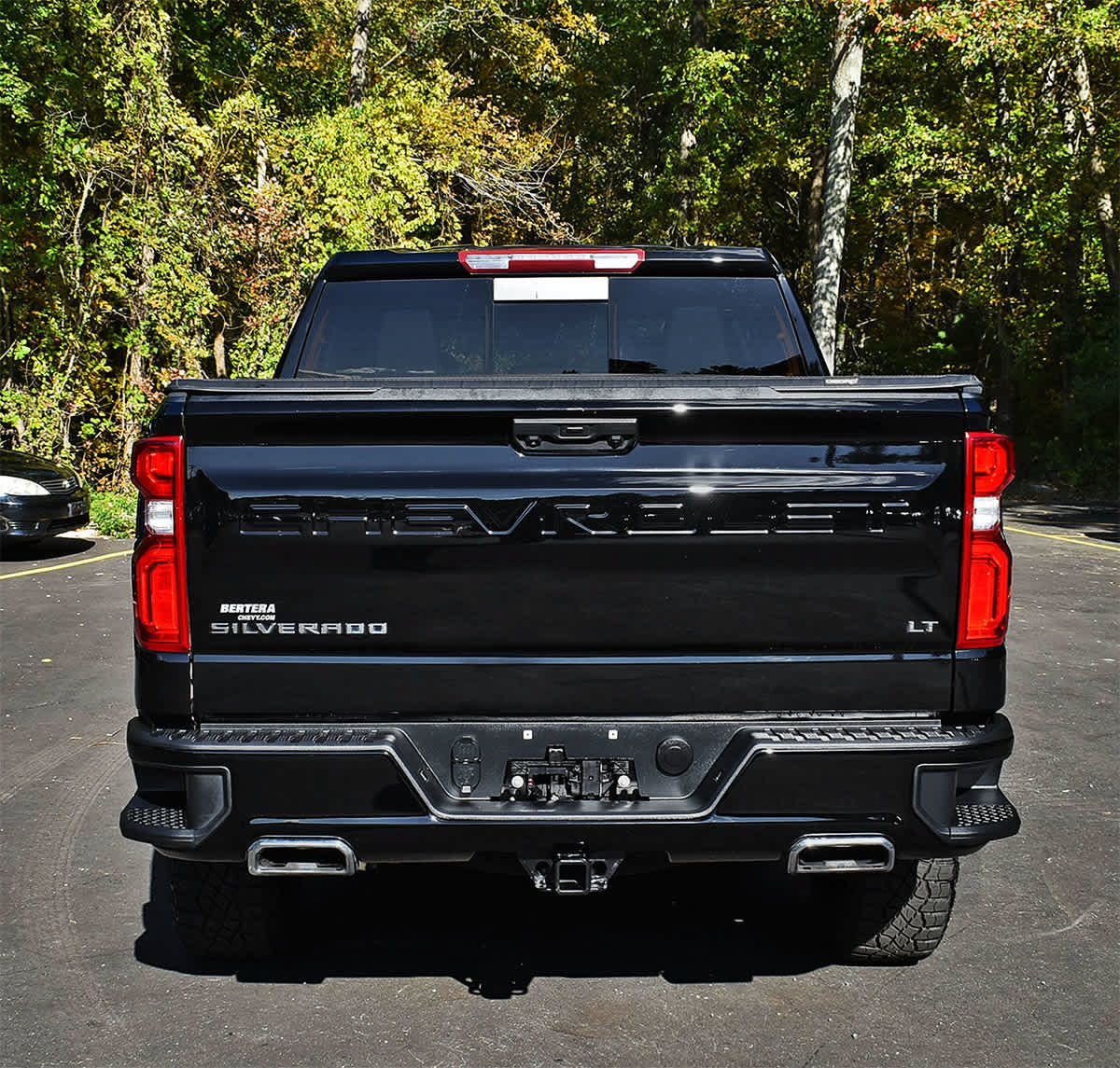 Used 2024 Chevrolet Silverado 1500 LT Trail Boss w/ Convenience Package II AWD/4WD image 7