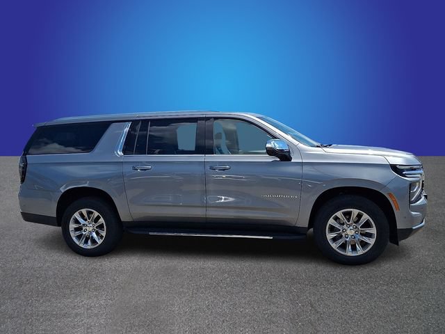 Used 2026 Chevrolet Suburban Premier AWD/4WD image 3