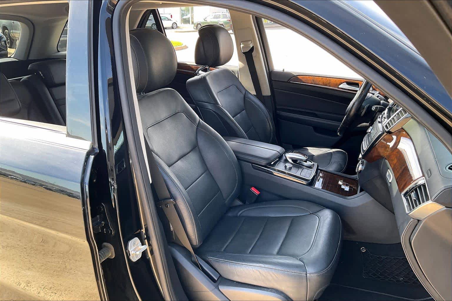 Used 2016 Mercedes-Benz GLE 400 4MATIC image 10