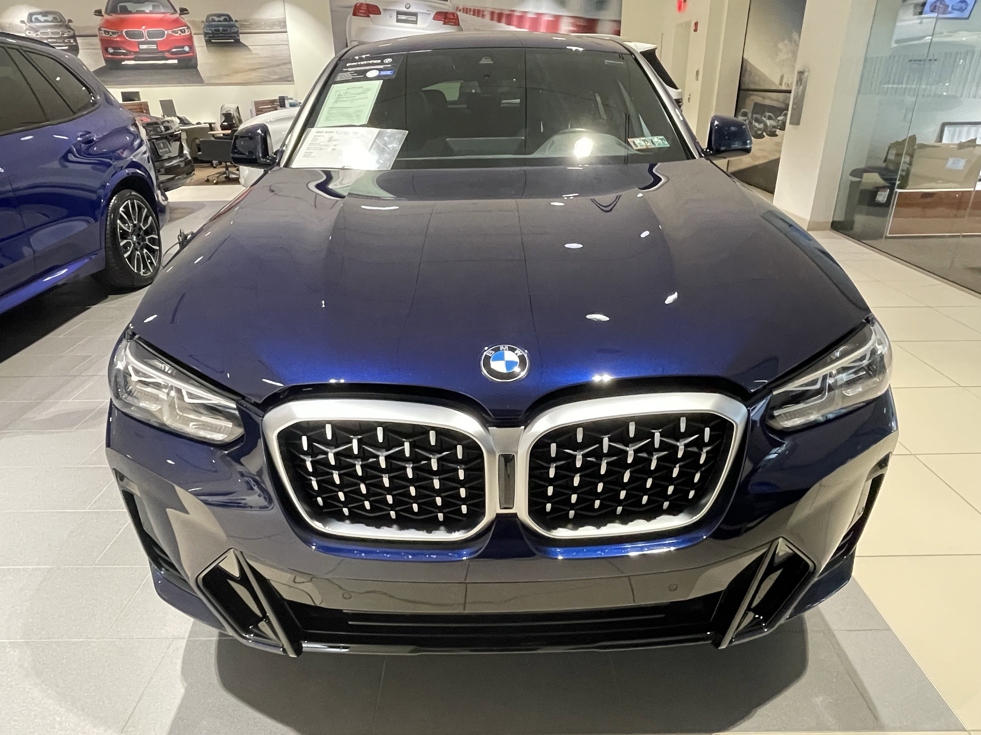 Certified 2023 BMW X4 xDrive30i w/ M Sport Package image 2