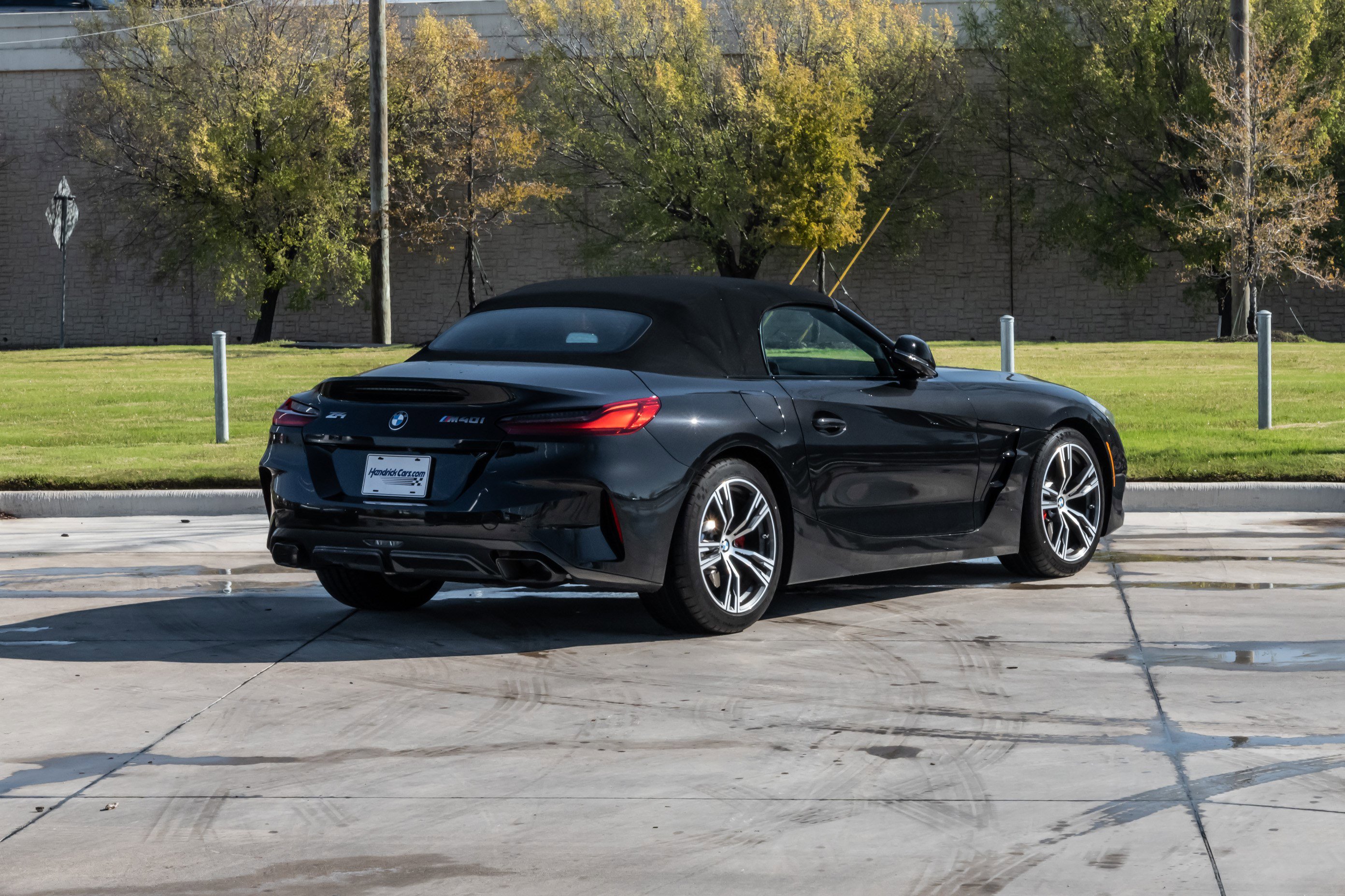 Certified 2025 BMW Z4 M40i w/ Premium Package image 7