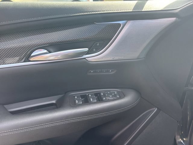 Used 2021 Cadillac XT5 Sportv w/ LPO, Floor Liner Package AWD/4WD image 9