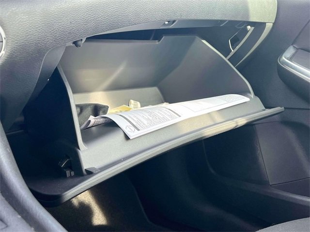 Used 2025 Nissan Sentra SR w/ Trunk Package image 27